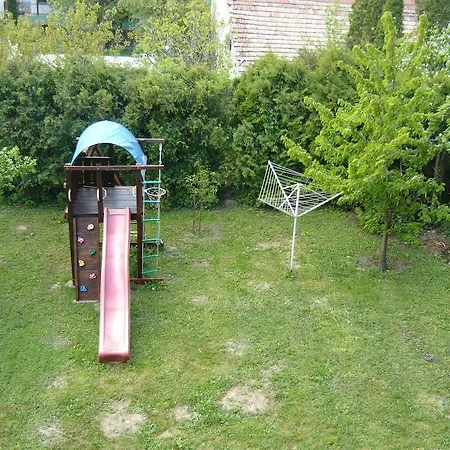 Attila Apartmanhaz 아파트 케츨리